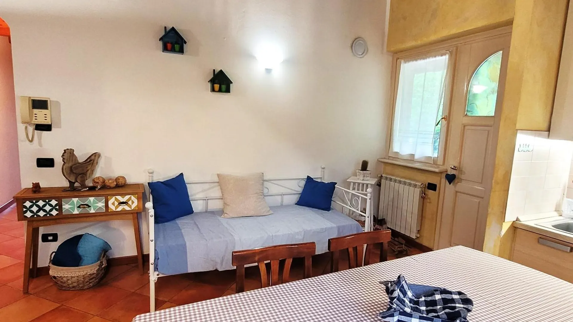 La Casa Di Angi Villa Onore Italy
